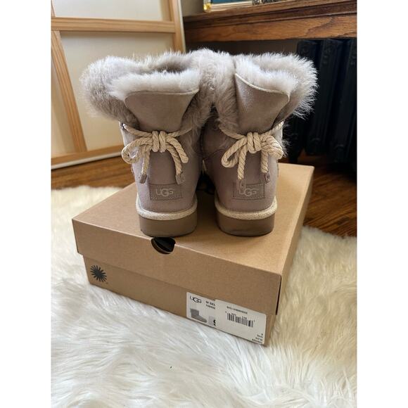 UGG Shoes - Rare UGG Australia Selene Rope Bailey Bow Nautical Boots